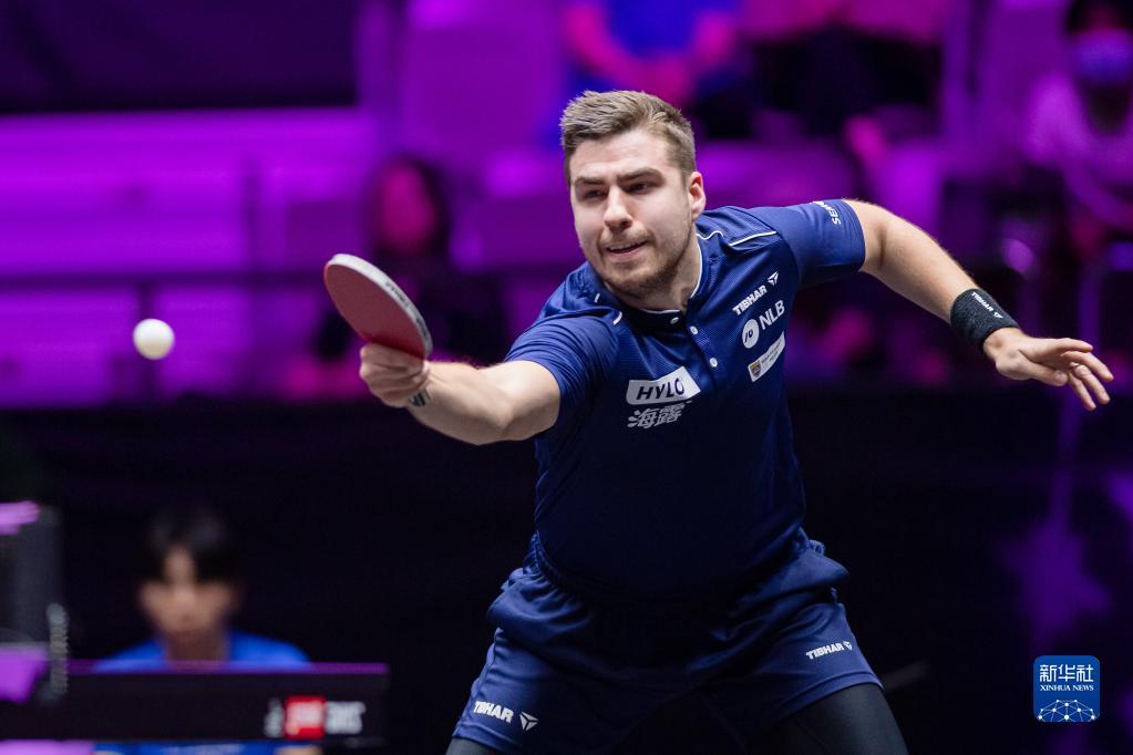 同时也让球 同时也让球